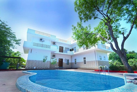 Private pool hotels in दिल्ली Private pool hotels in दिल्ली